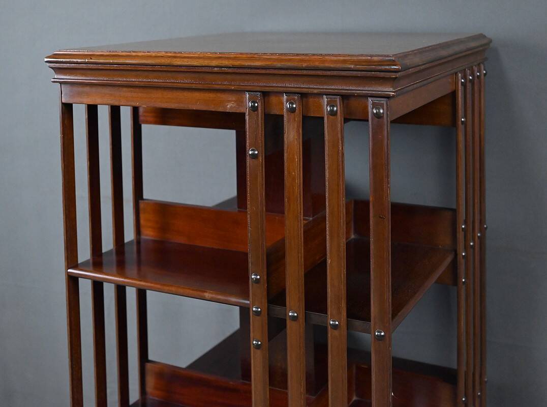 Rotating mahogany library, England – 1st part 20th century