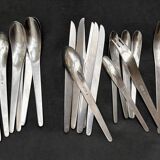 Set of 30 cutlery by Arne Jacobsen for Michelsen