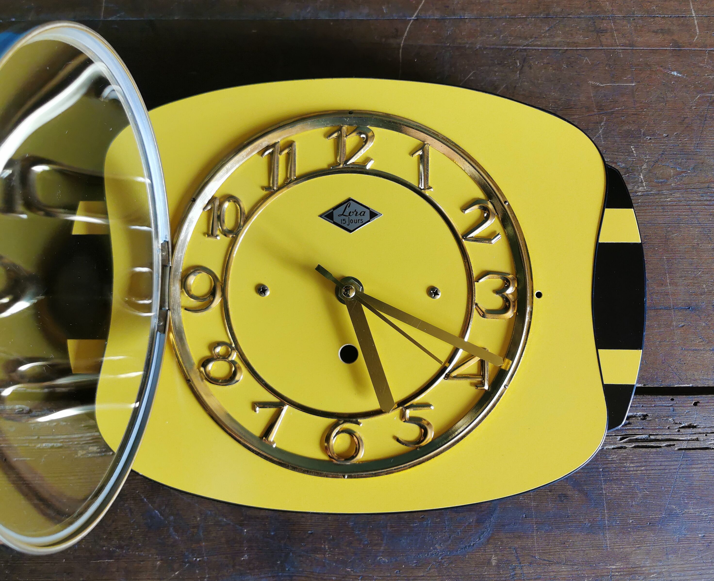 Vintage formica clock rectangular silent wall clock "Lora yellow black"