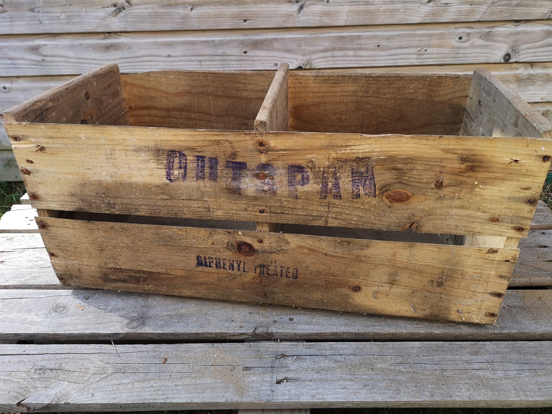 Vintage wooden case outspain