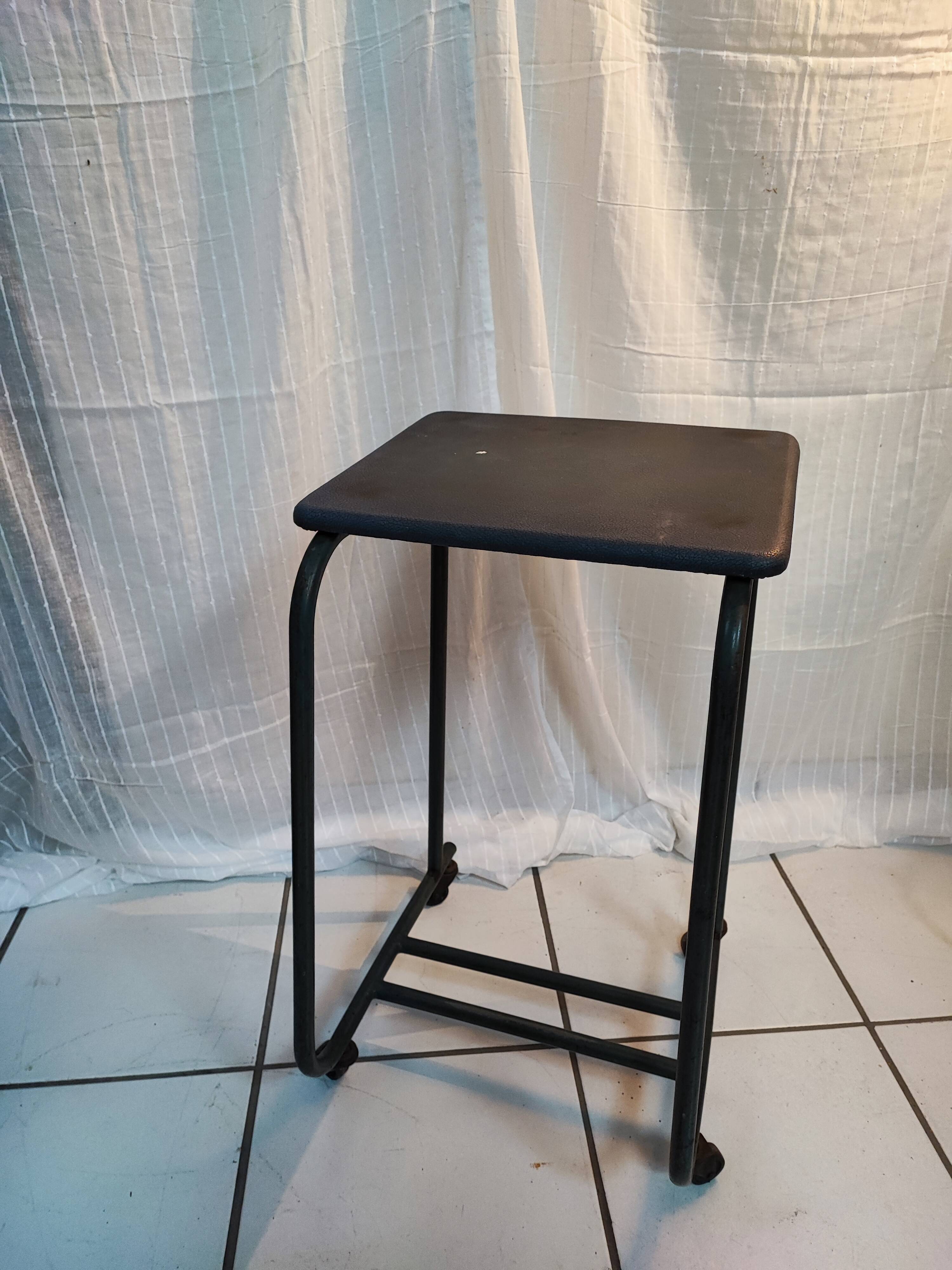 Desserte table de chevet industriel