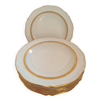 3 Lots d' assiettes plates, porcelaine d' art. Limoges.Exclusivité R. Leclair. Blanches,cerclées or