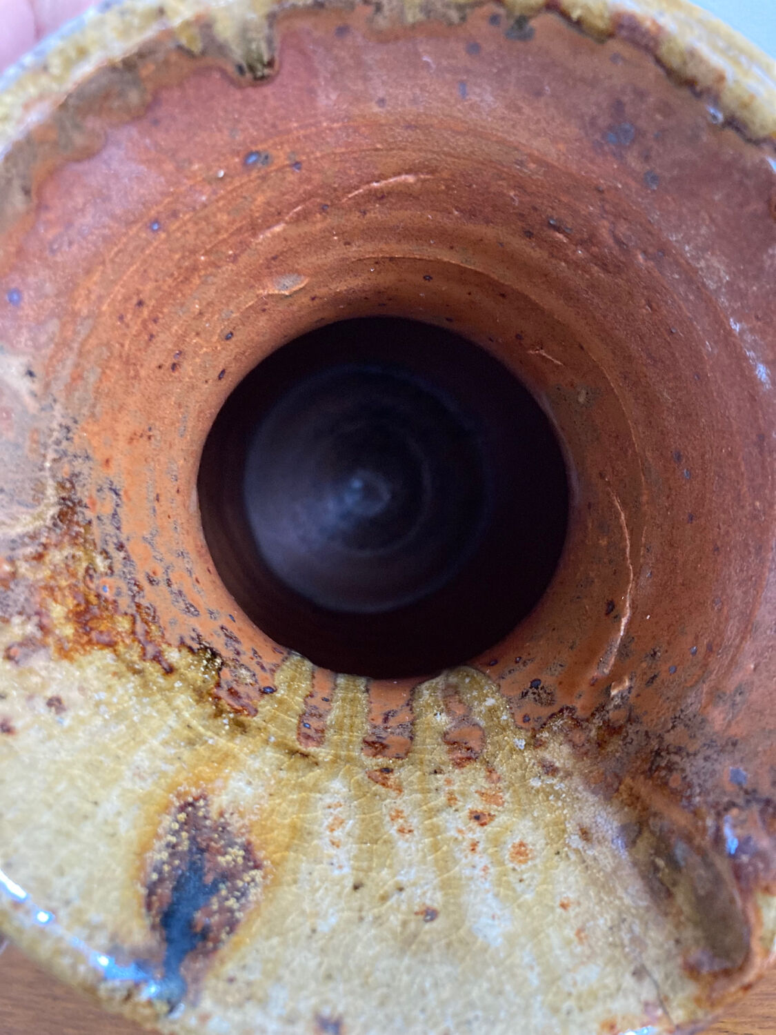 Terracotta and gray orangeade service