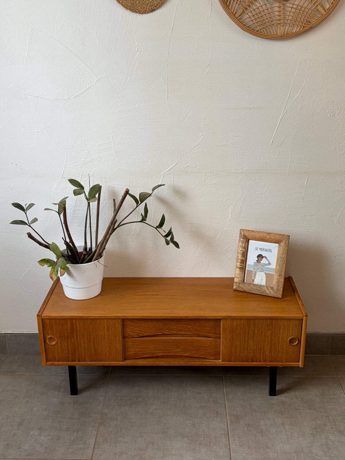 TV furniture / vintage mini sideboard