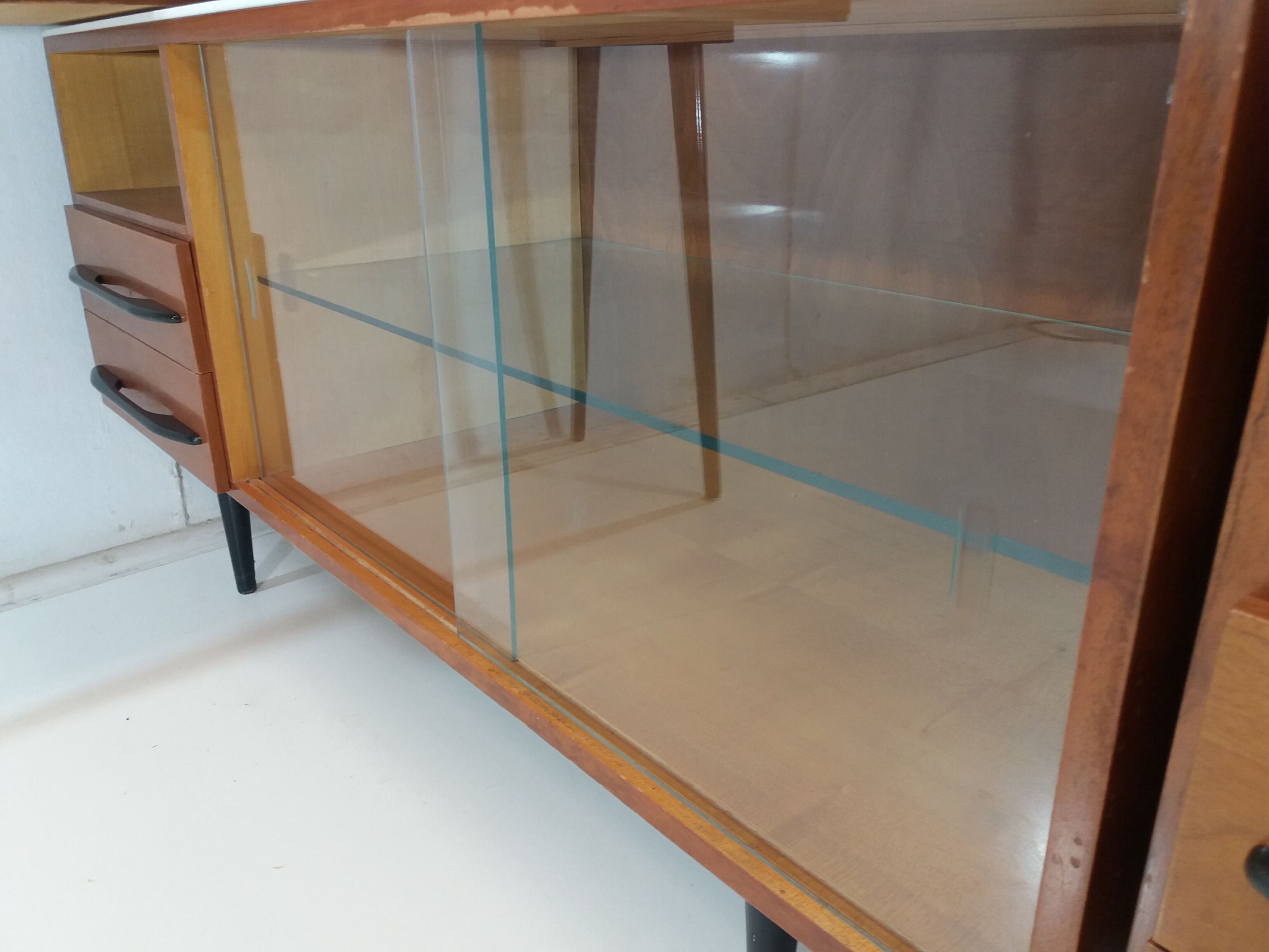 Chest of drawer and writing desk designed by Mojmít Požár, 1960's.