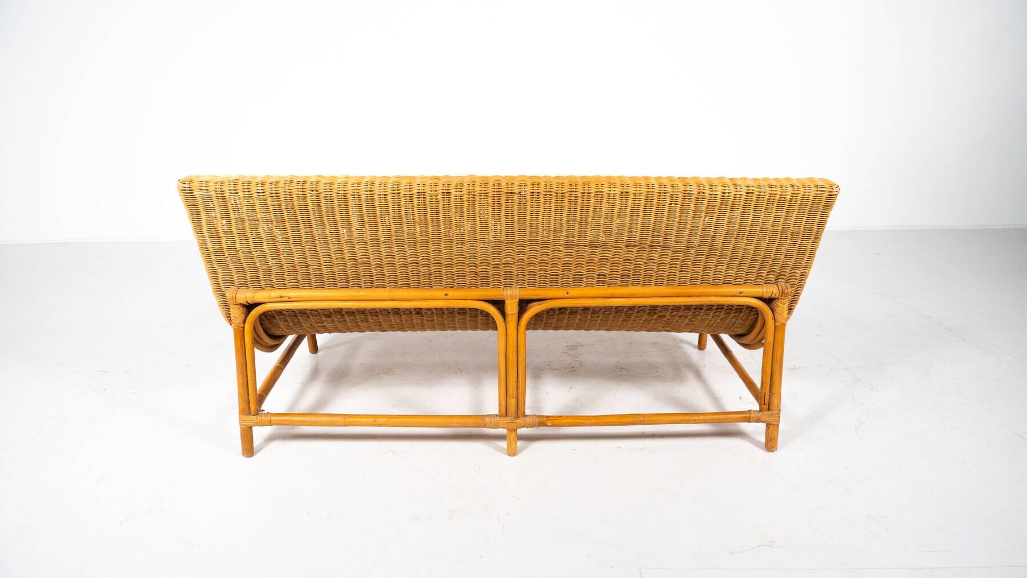 Mid-Century Modern Wicker Bench, Italy, 1970s