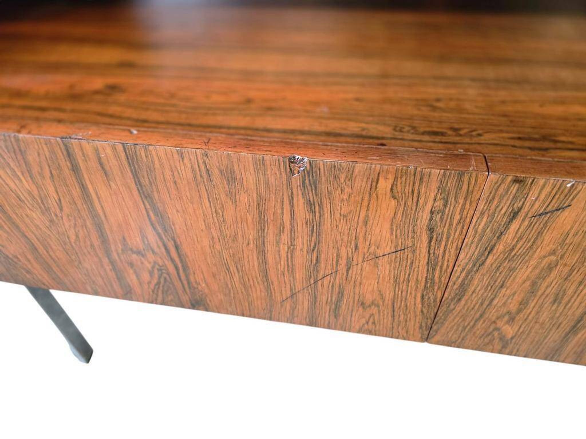 Cabinet vintage en palissandre / bar / meuble mural
