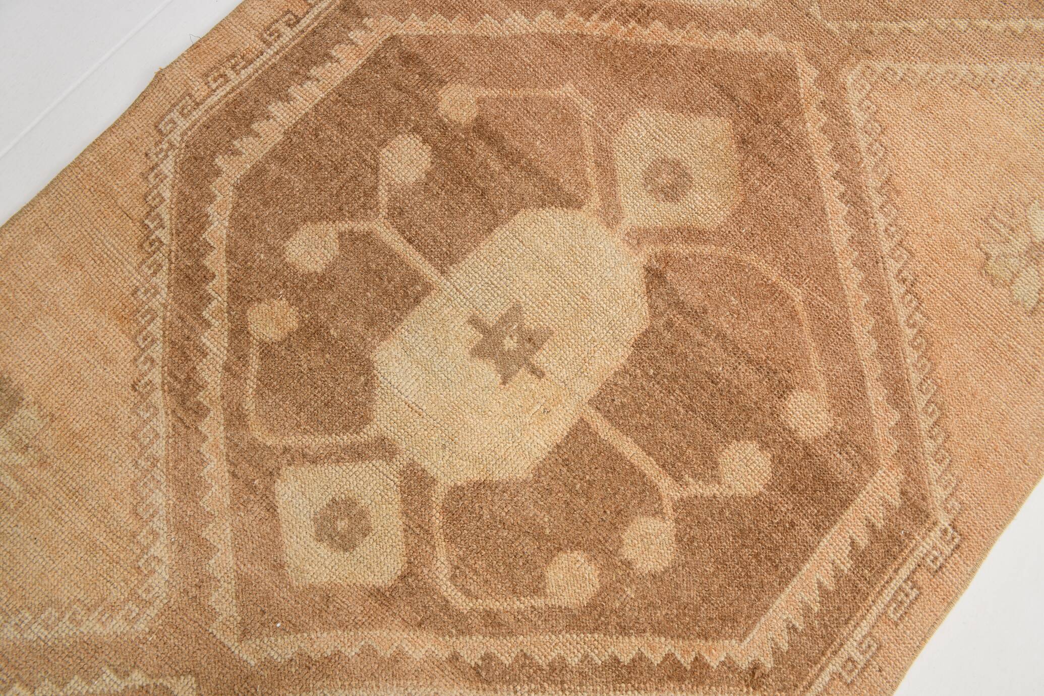 3x12 Cream & Brown Tribal Turkish Runner Rug, 95x377Cm