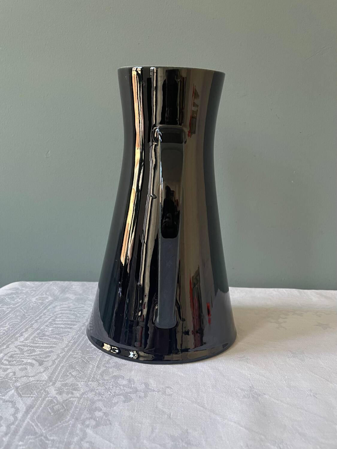 Villeroy & Boch black and yellow pitcher