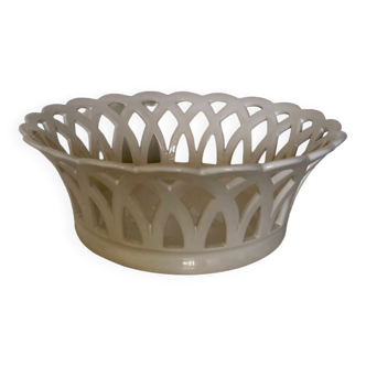 Malicorne openwork cut