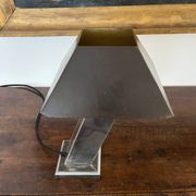 Lampe de bureau en acier