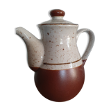 Two-tone sandstone teapot