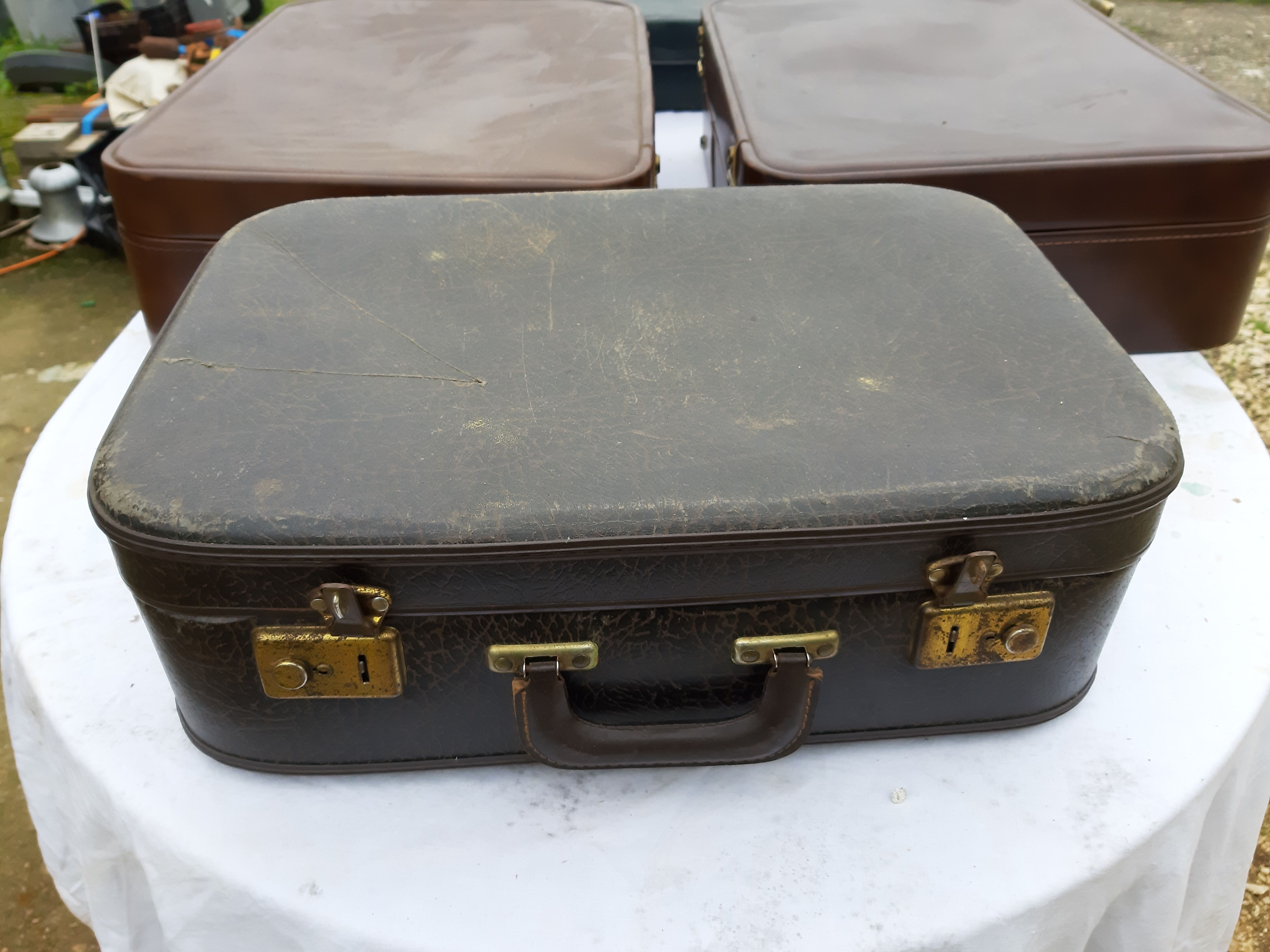 Lot de 4 valises vintage