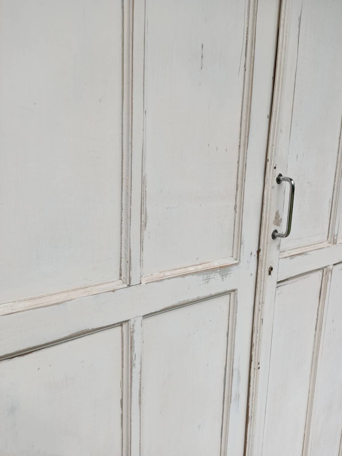 XXL Parisian wardrobe