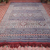 Carpet kilim 275 x 193 cm