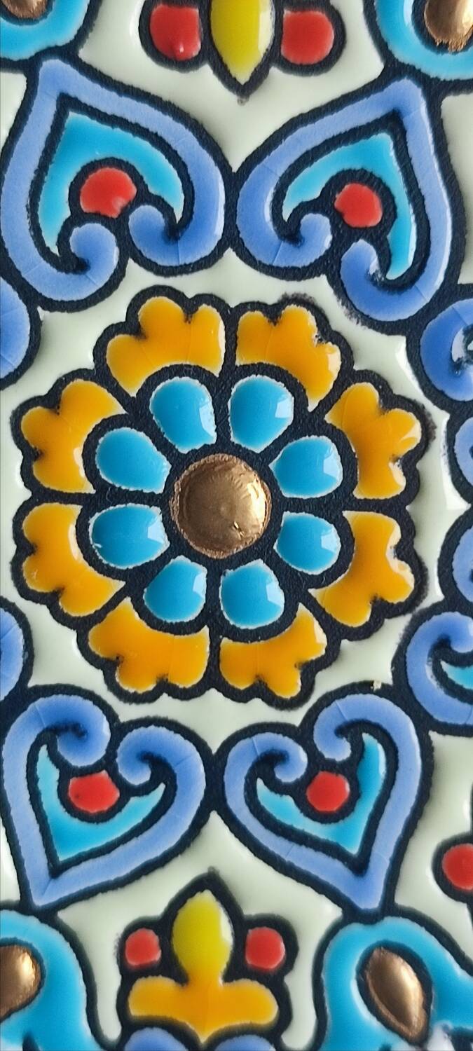 ARTECER Cuerda Seca trivet, 18 carat gold