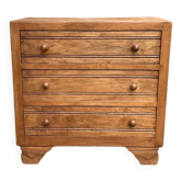 Antique chest of drawers