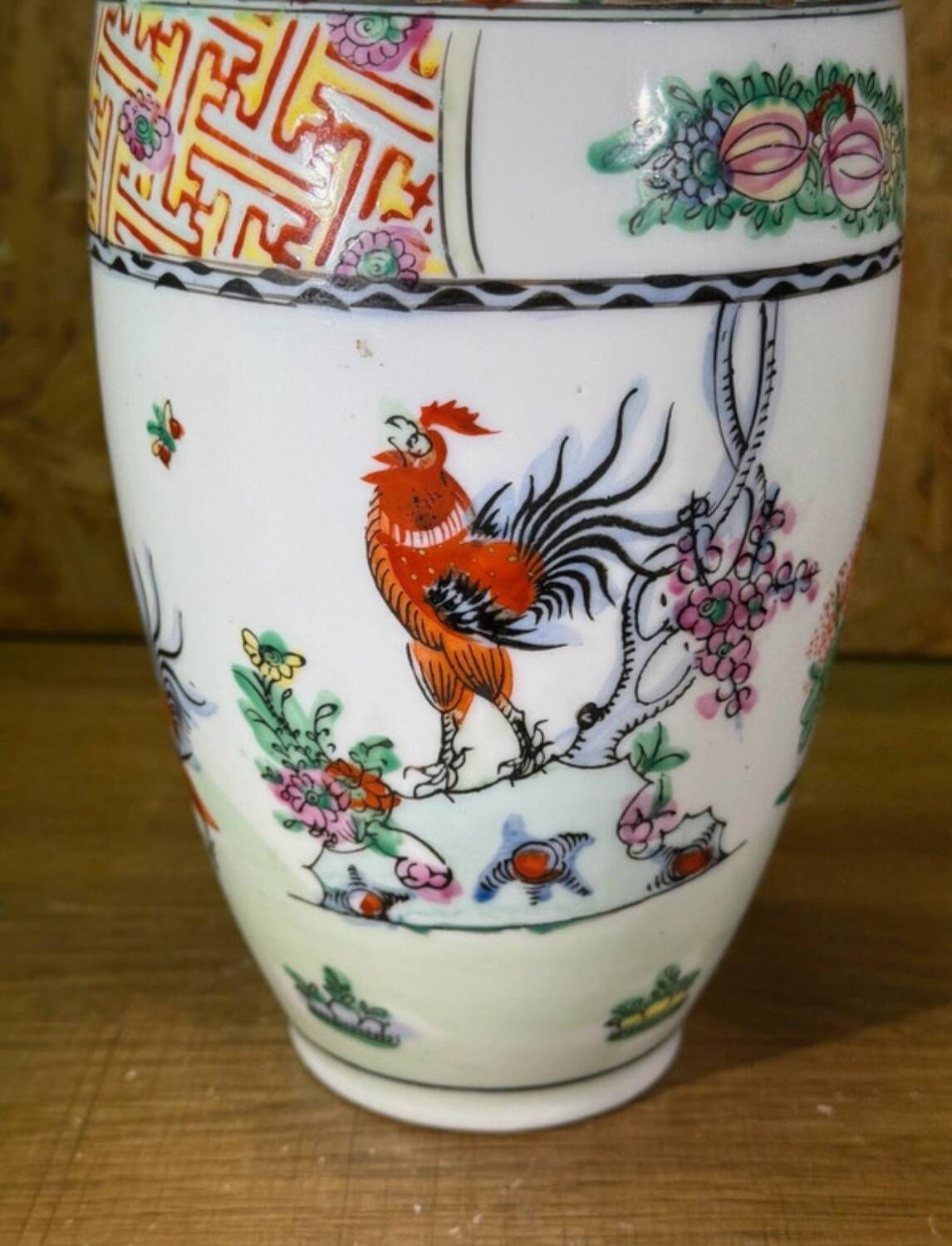 Large Chinese porcelain vase – Red rooster decoration – Asian art – H