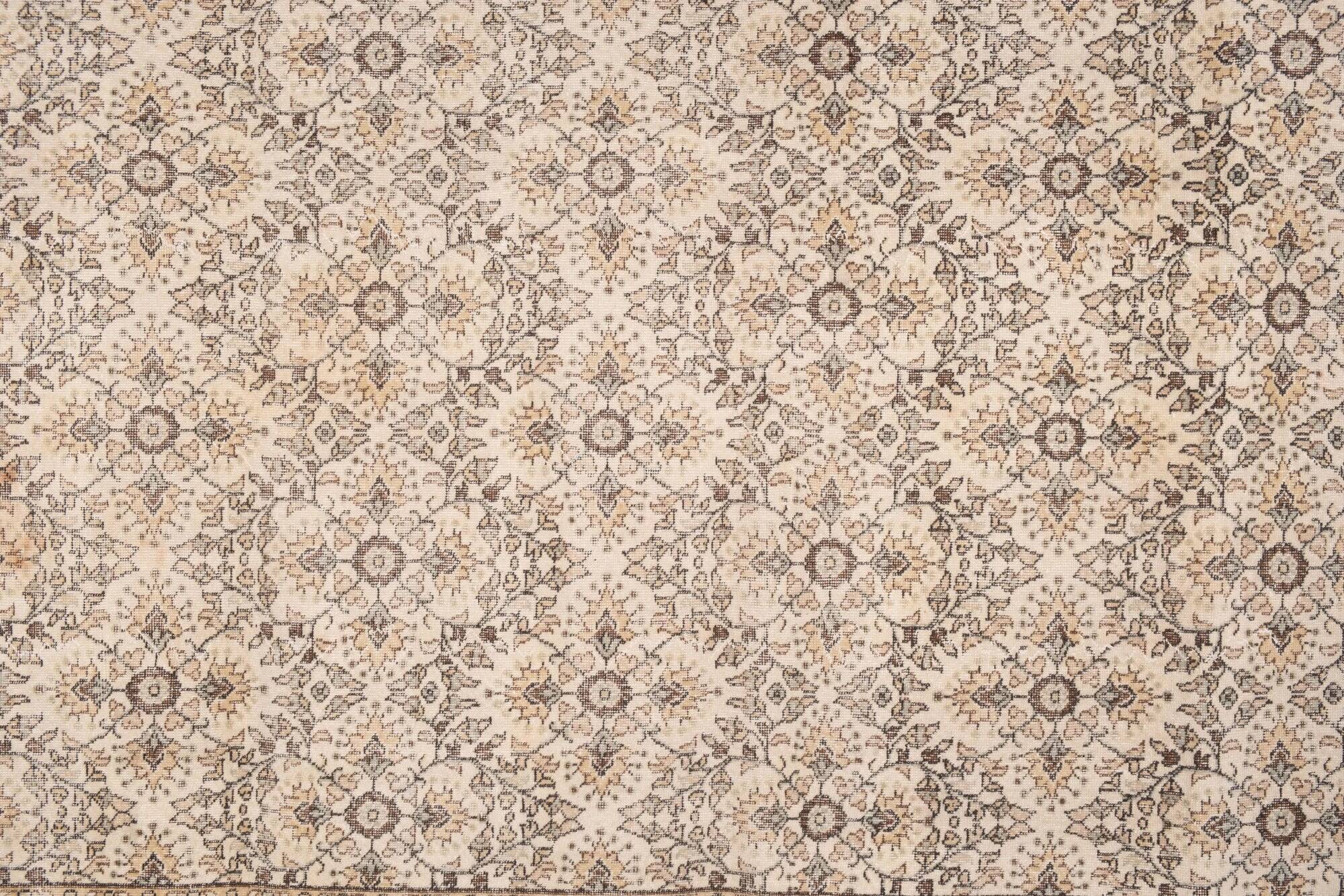 Vintage Turkish Oushak rug 201x326 cm