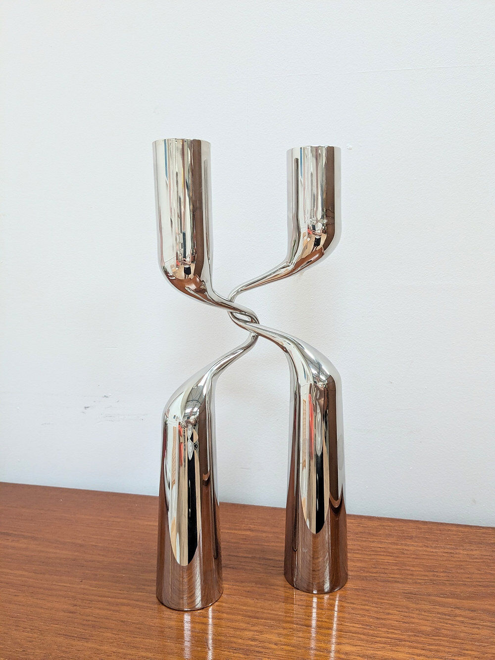 Tango candlestick by Mikaela Dorfel