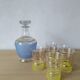 Carafe à liqueur en verre granité bleu Art Déco