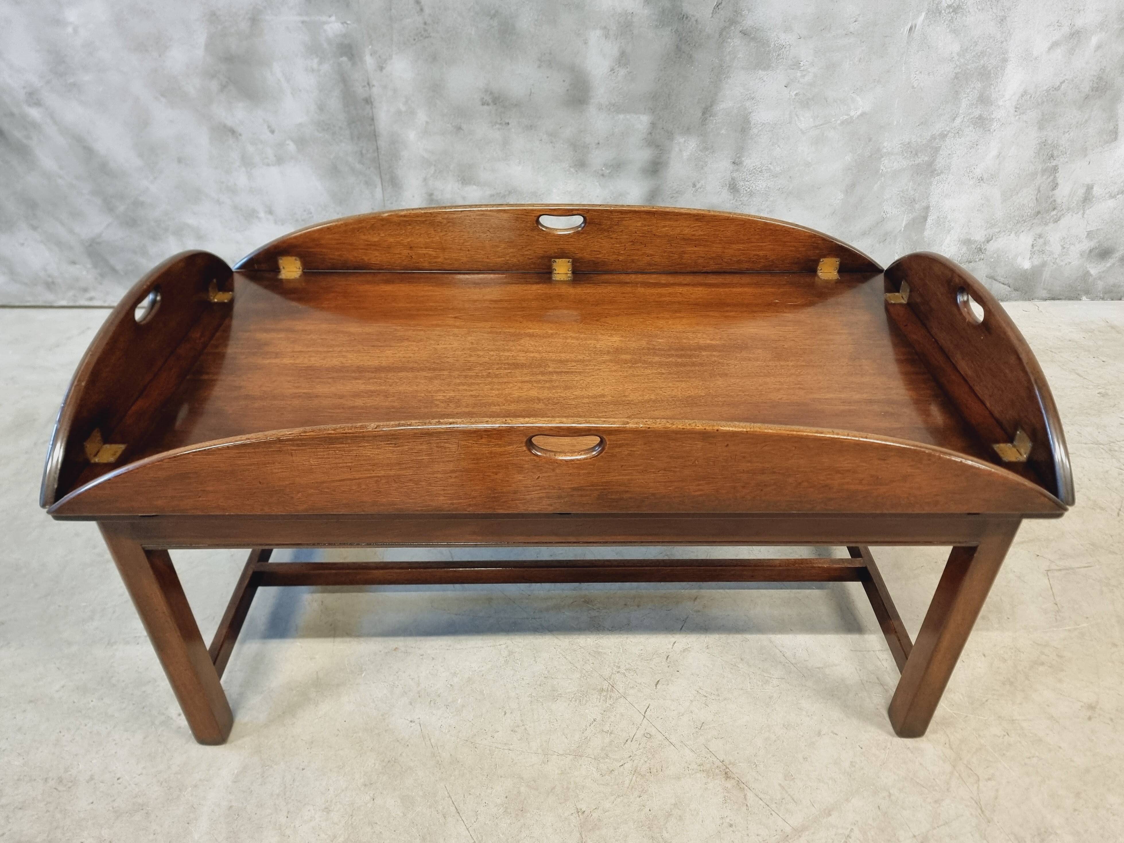 Vintage mahogany butler coffee table 90 x 145 cm