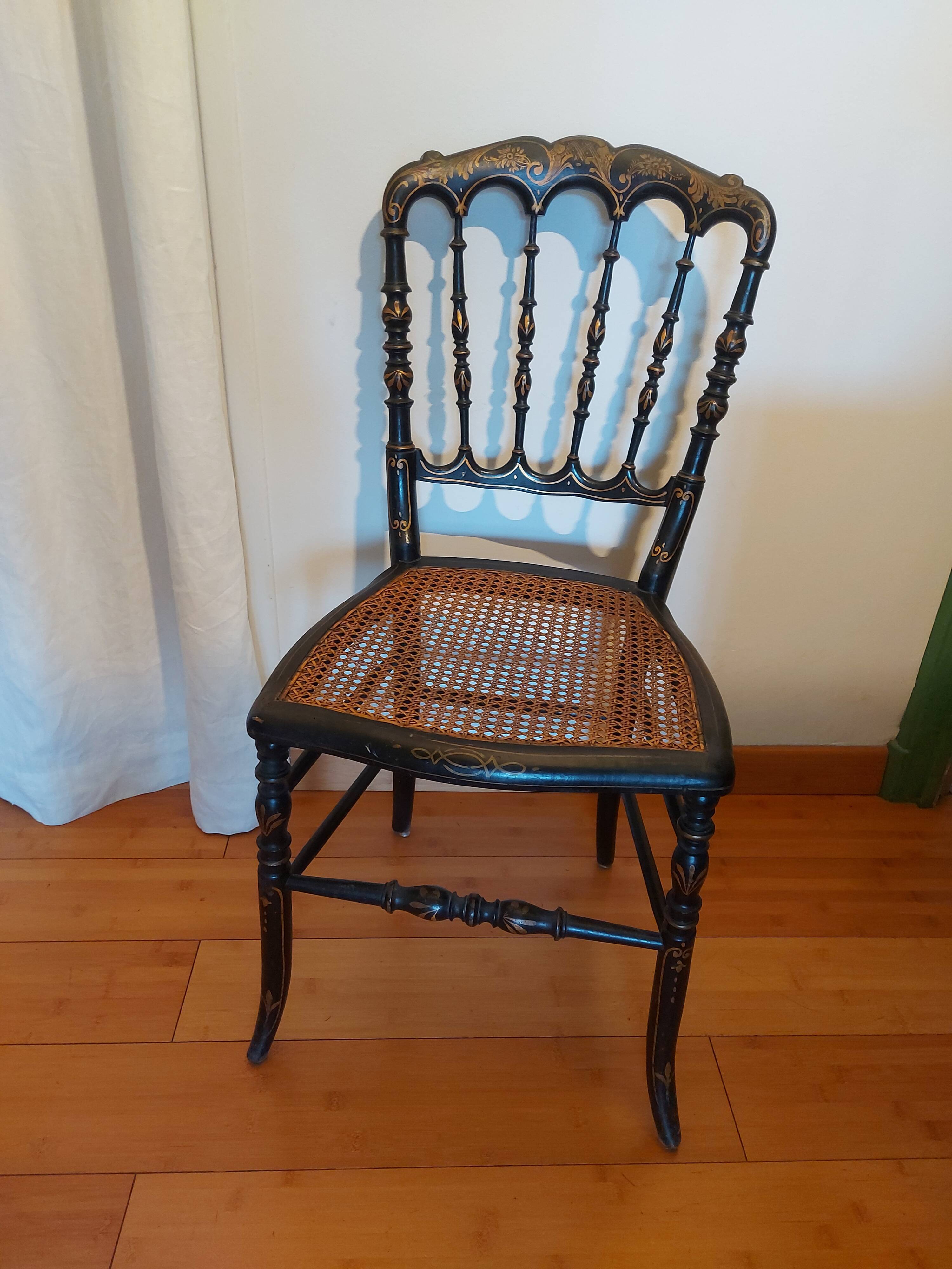 Chaise Napoleon III authentique assise cannage