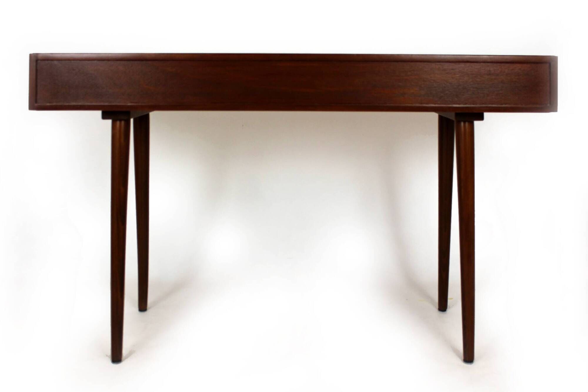 Bureau restauré du milieu du siècle par Up Zavody, années 1960