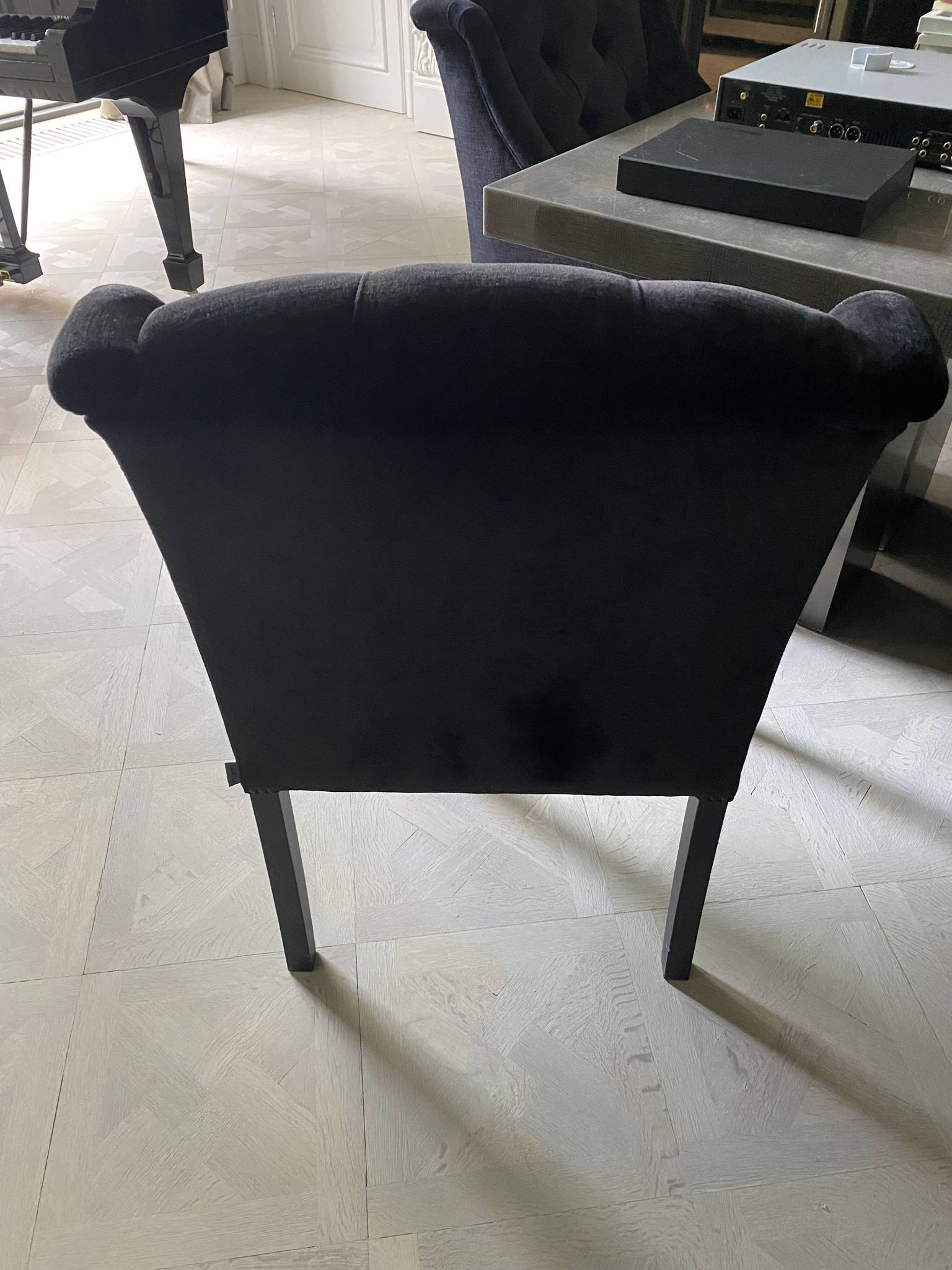 set of 8 upholstered dining chairs in black velvet