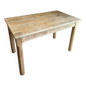 Table de ferme restaurée