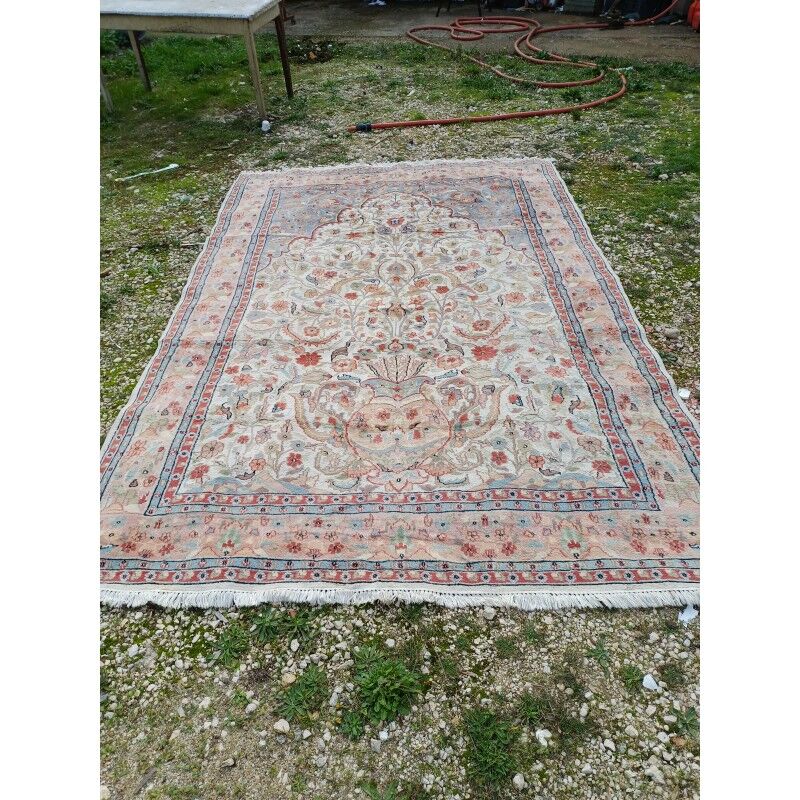 Hand-knotted wool Oriental rug "Pakistan"