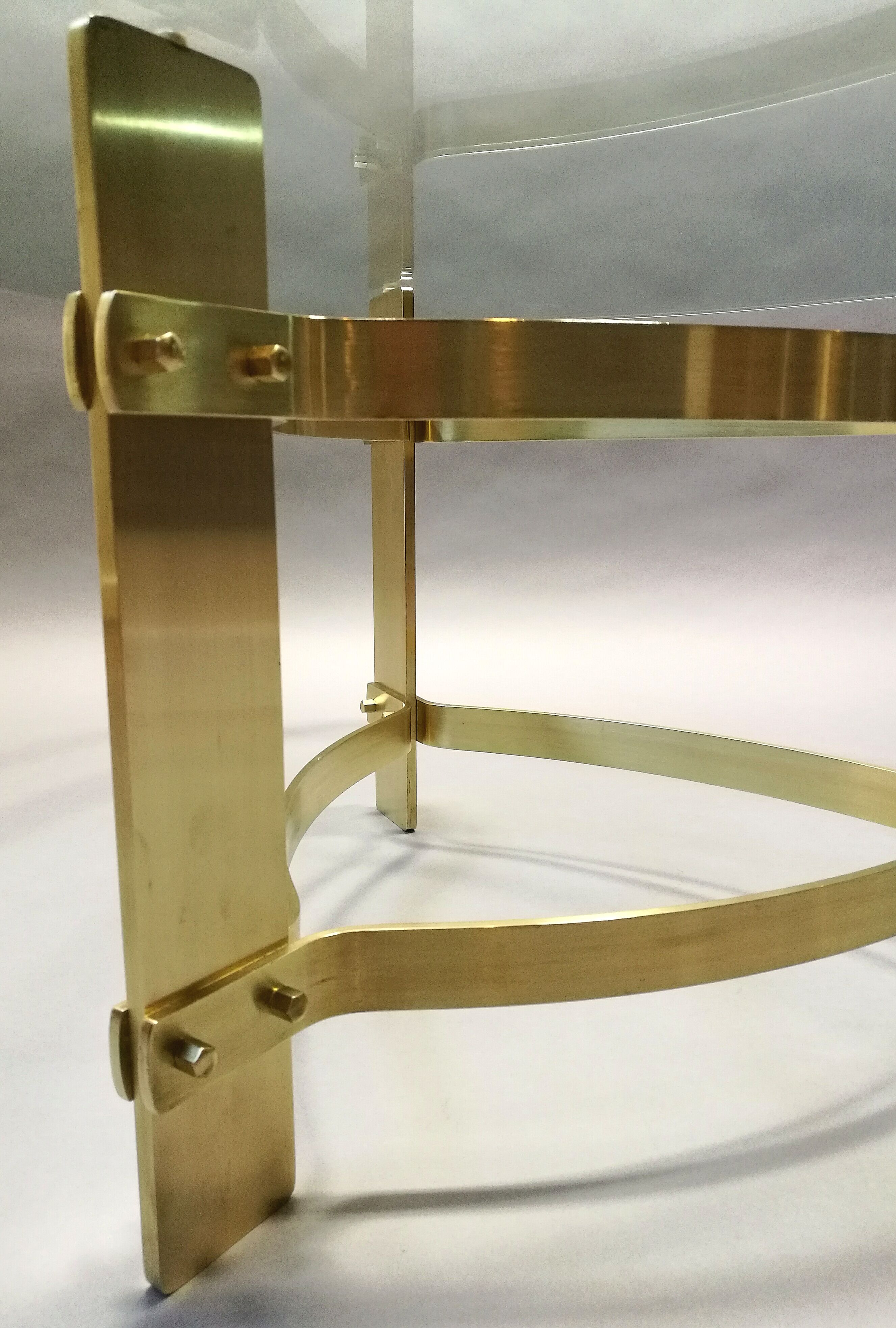 Coffee table  70s form free brass and glass