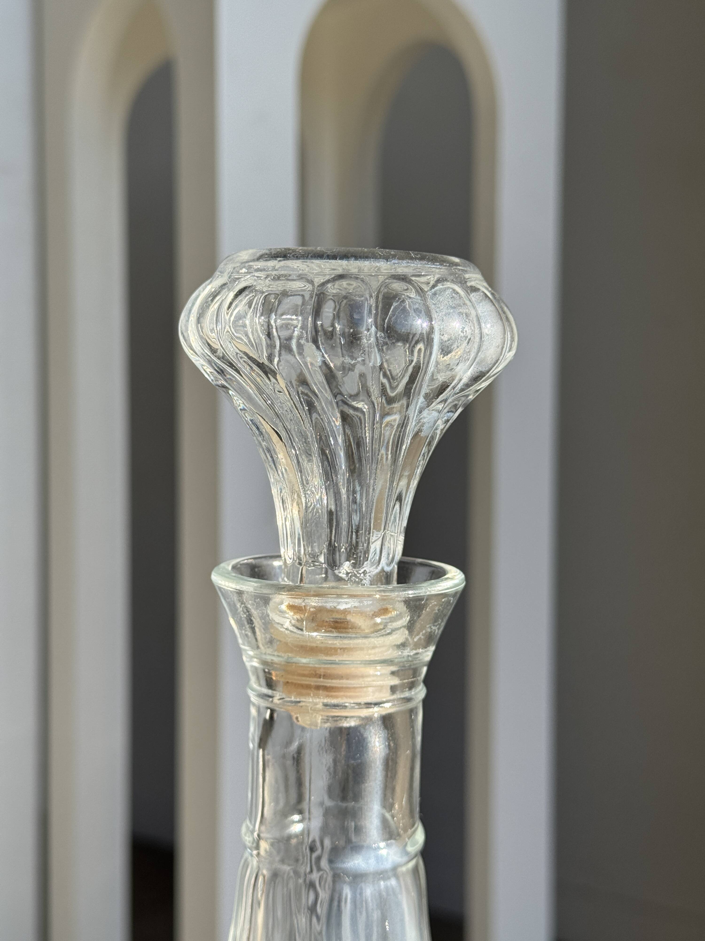 Vintage glass decanter in hot air balloon style H31 D18