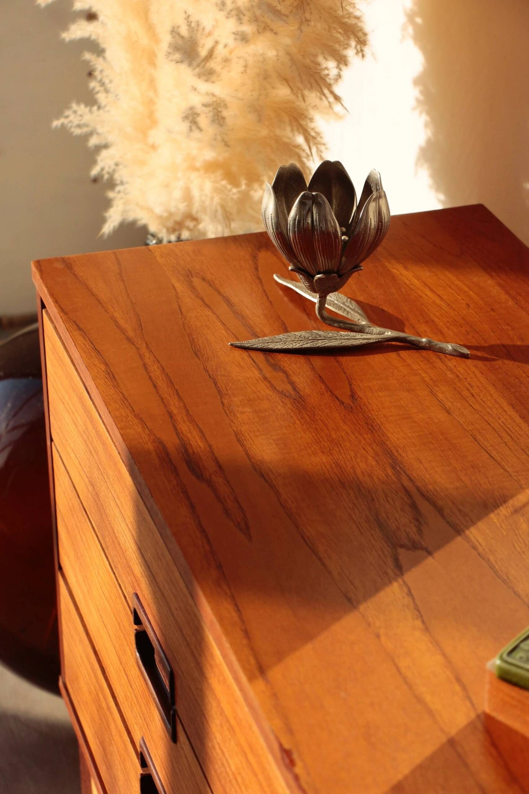 Restored vintage teak hairdresser from the 1960s.