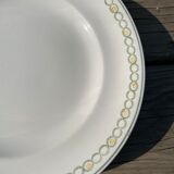Set of 8 flat plates of Longwy and a small oval dish