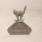 Enamelled advertising ashtray with a cat