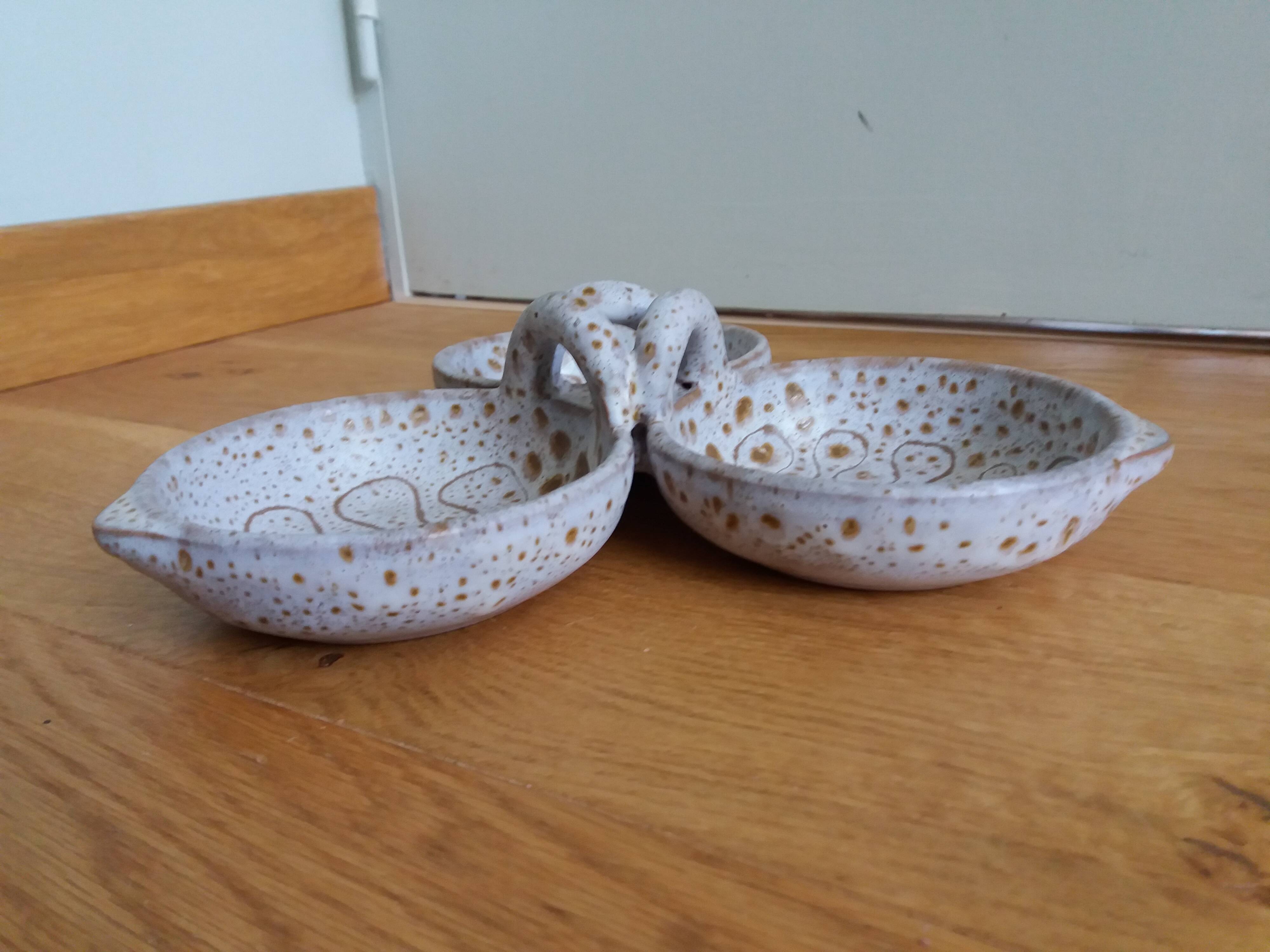 Empty pocket aperitif dish signed Jean Austruy