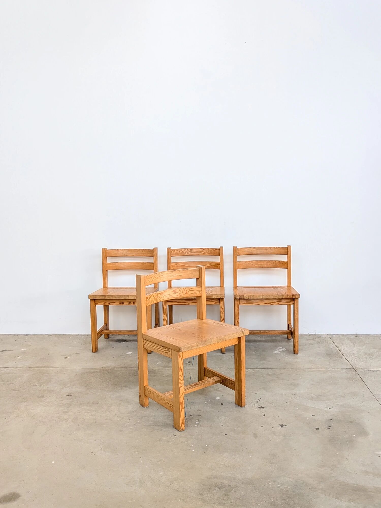 Scandinavian pine chairs, set of 4
