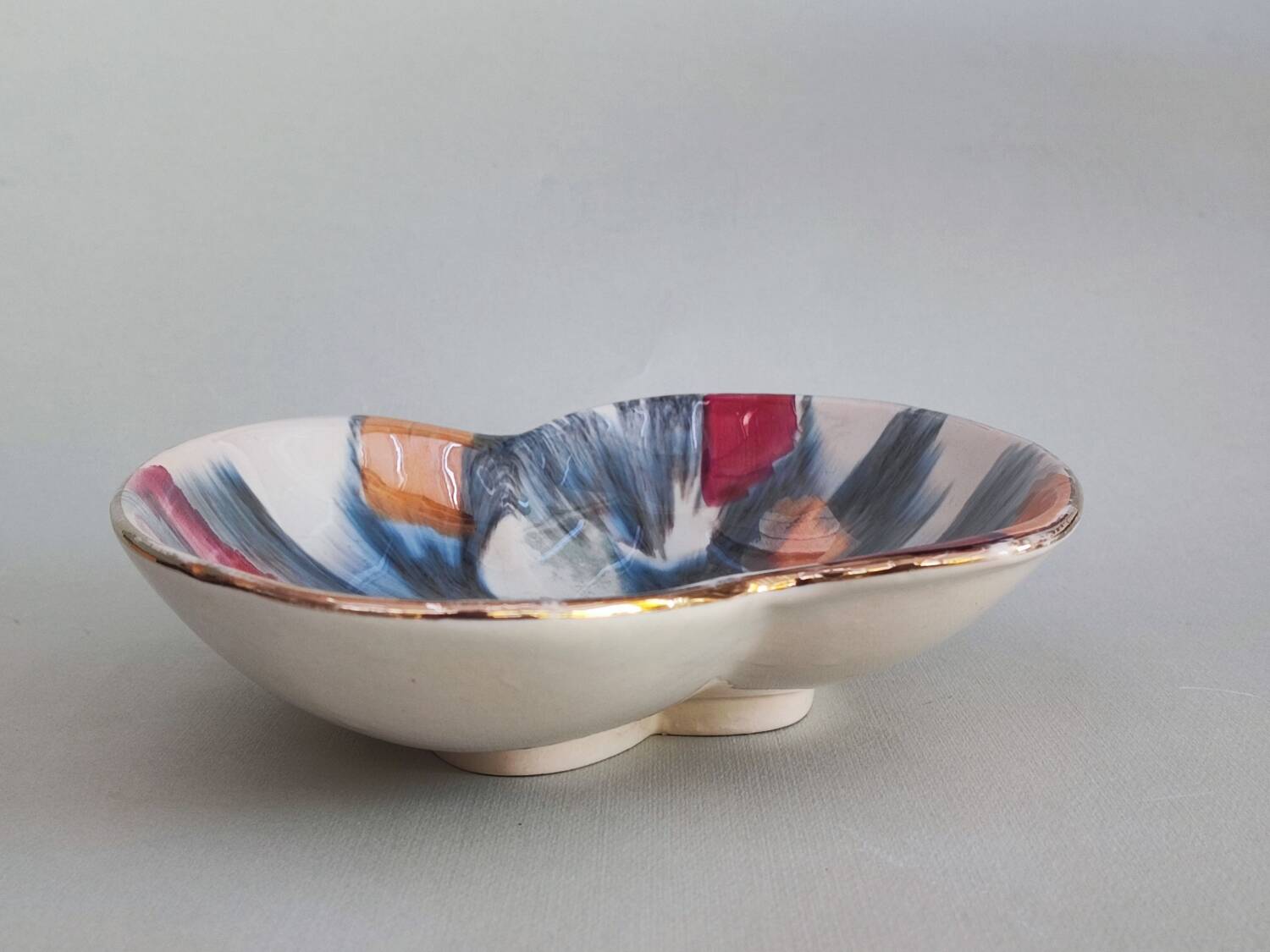 Porcelain dish