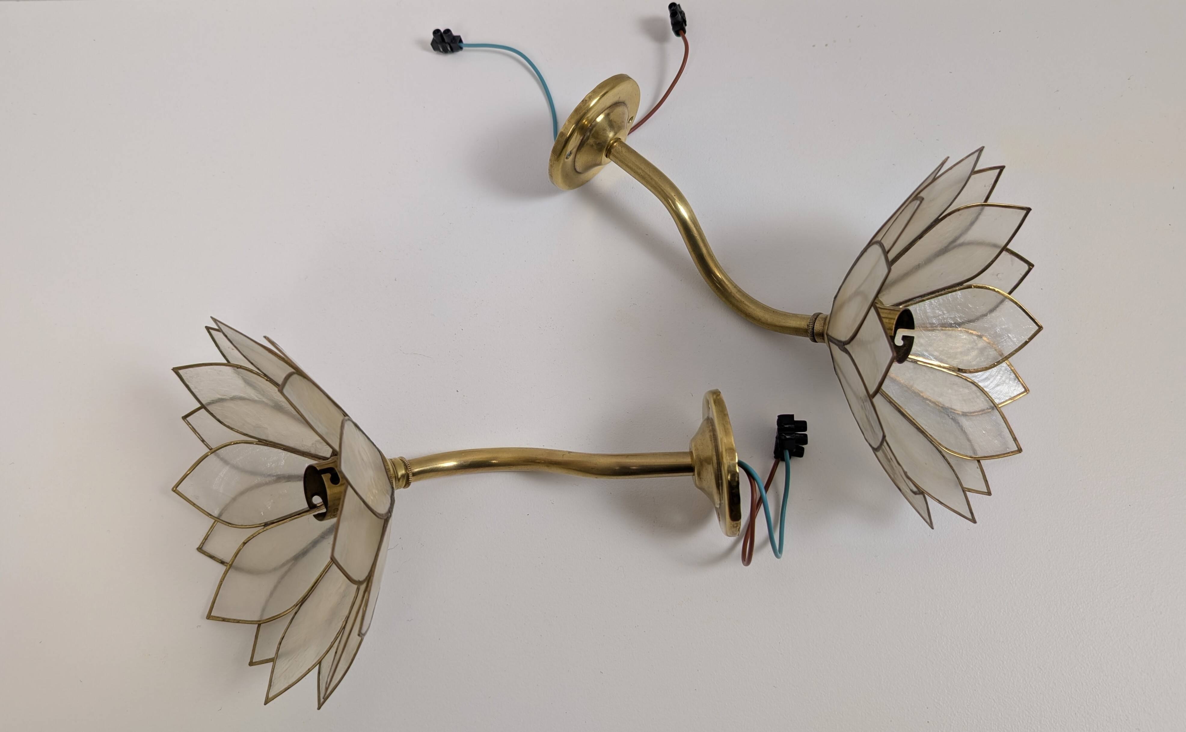 Paire appliques fleurs en nacre