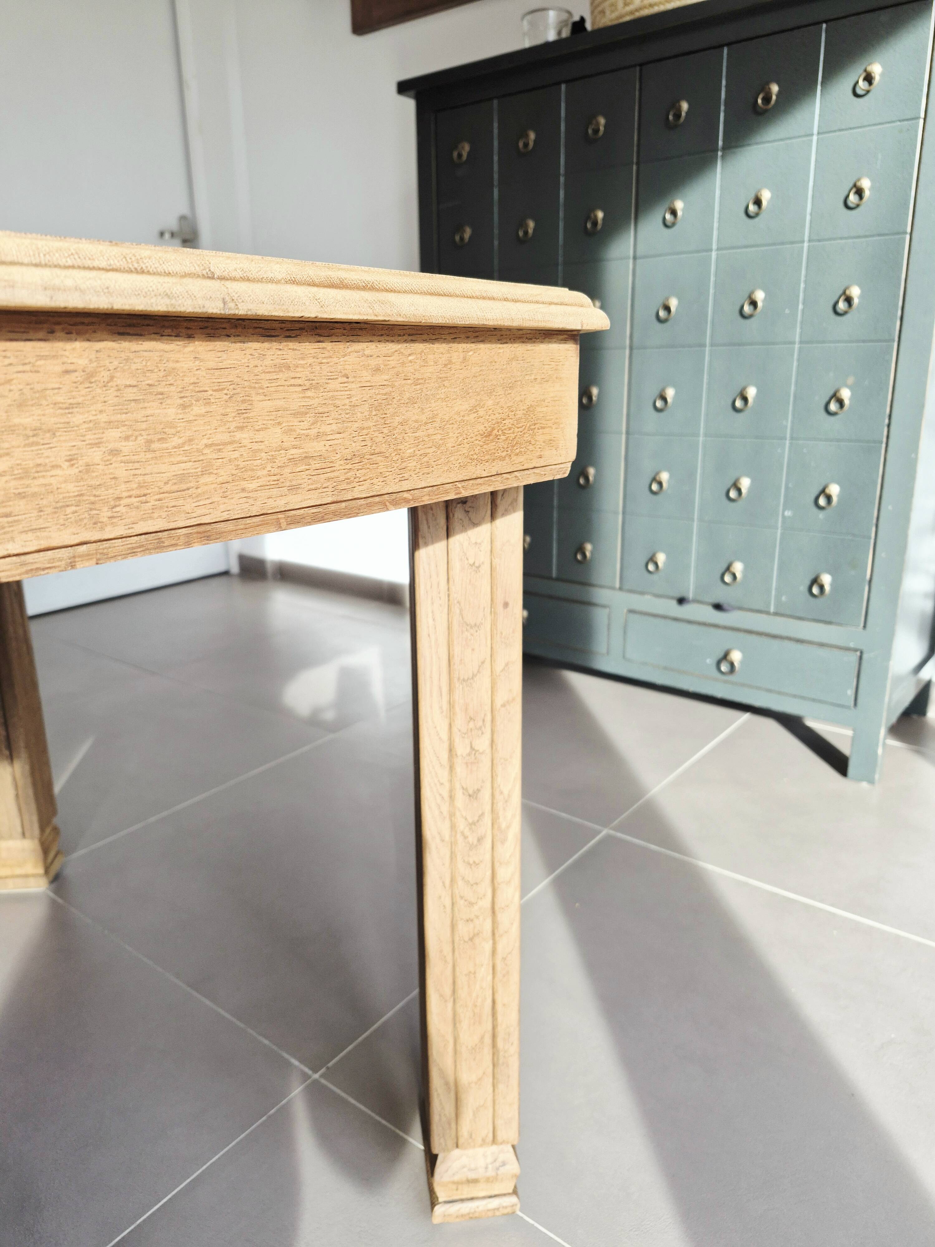 Art Deco square table