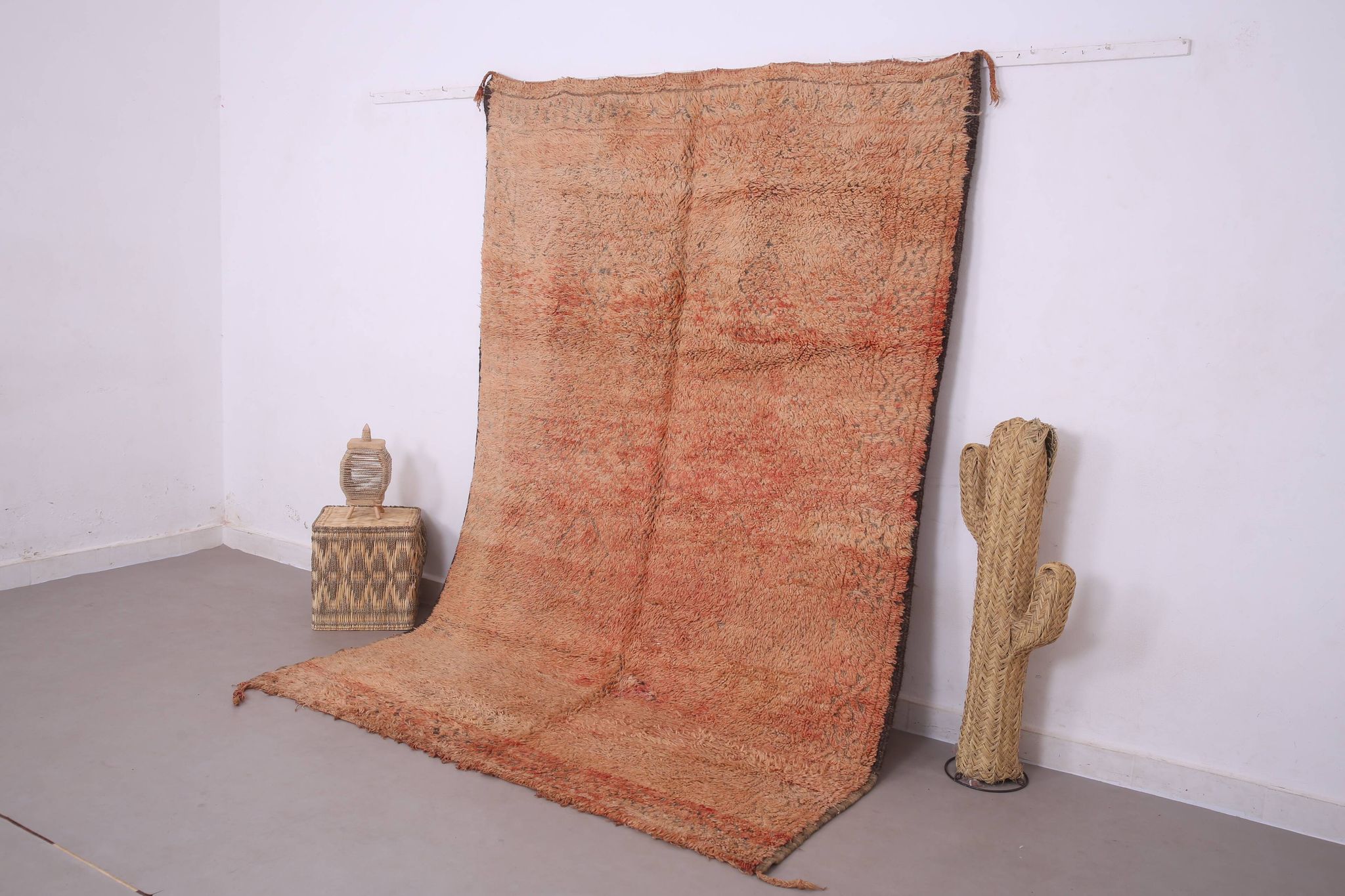 Peach Vintage Moroccan Rug 183 x 274 cm, Berber Wool Rug, Bohemian Rug