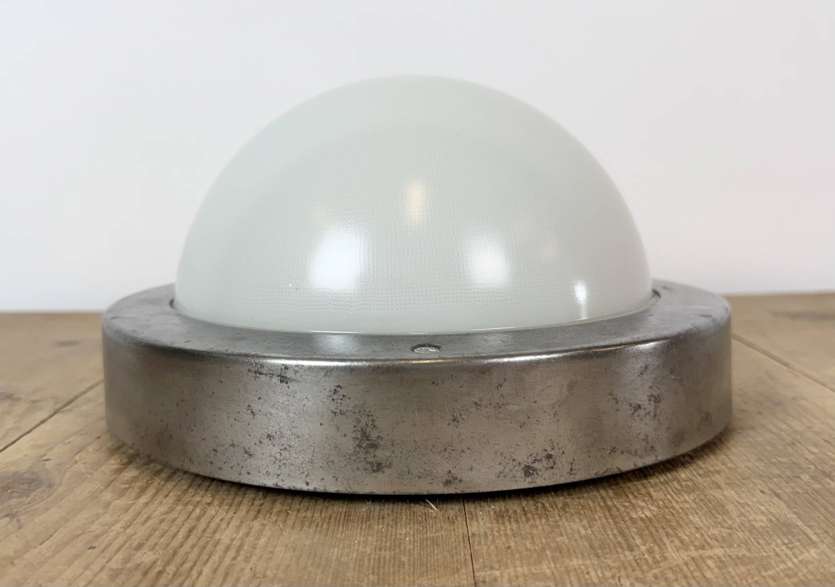 Vintage Wall or Ceiling Light from Elektrosvit, 1970s