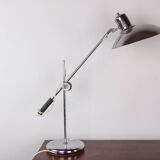 Articulated desk lamp in chrome metal by André Lavigne for Aluminor 1960.