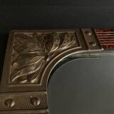 Miroir art nouveau peint à la main orné de laiton ciselé, miroir français au mercure des années 20