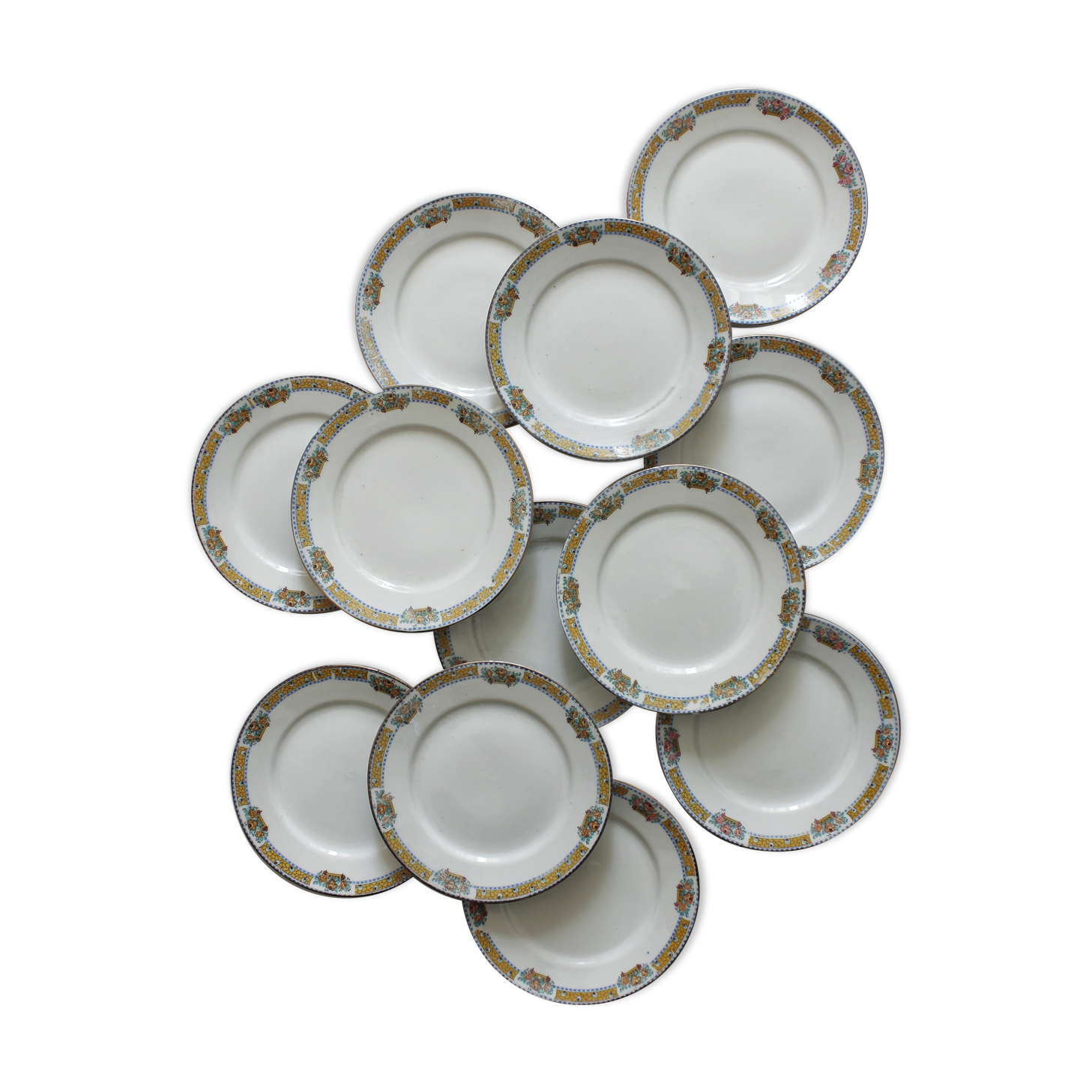 12 vintage porcelain dessert plates