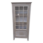 Armoire parisienne grillagée