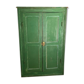 Notch cabinet