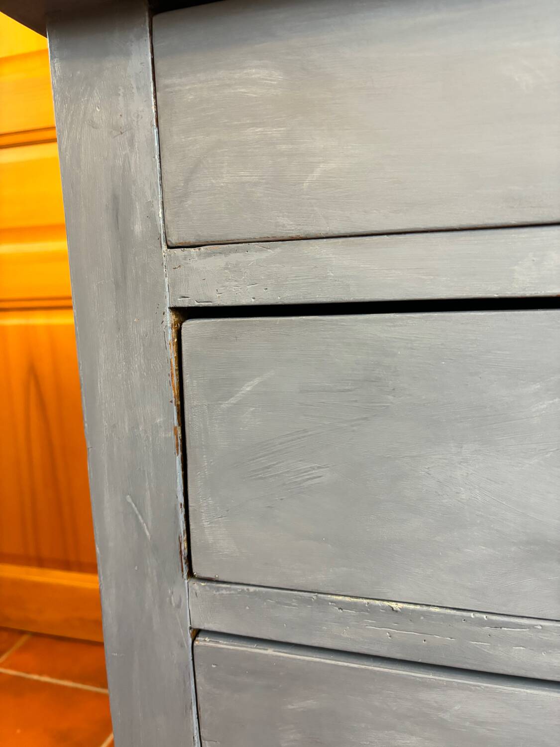 Commode ancienne, style Louis XVI