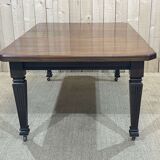 English mahogany table from the 1930s with an extension